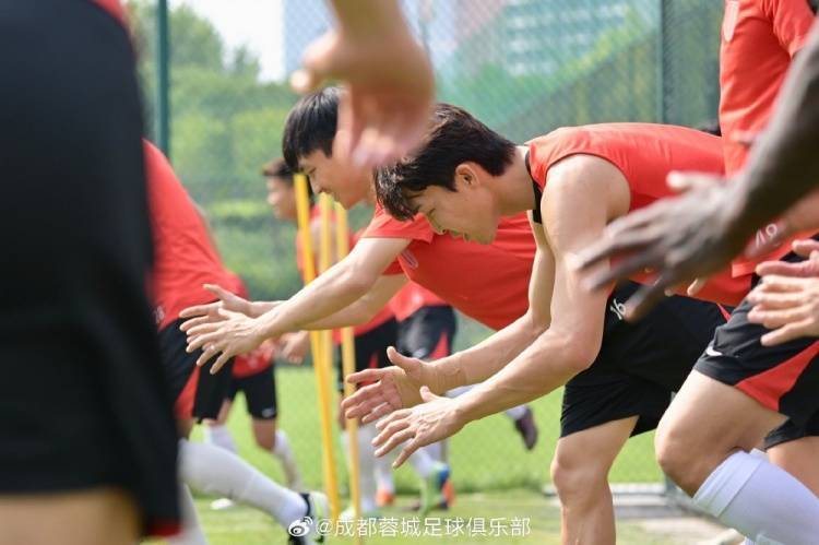 关于球员心态调整良好，为比赛保持良好状态的信息